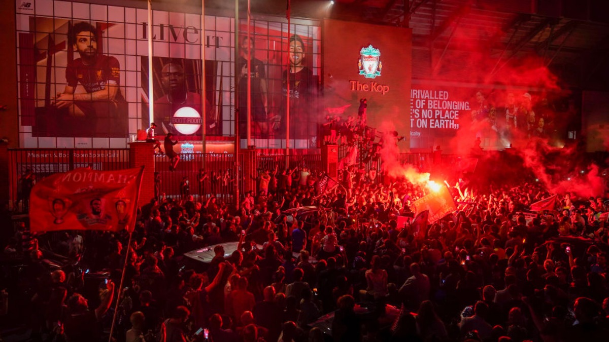 Liverpool condemn fan behavior in Premier League title celebrations