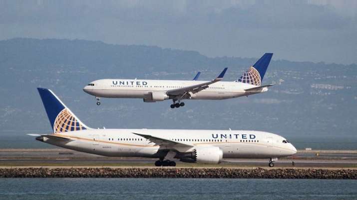 United Airlines to close cabin crew bases in Hong Kong