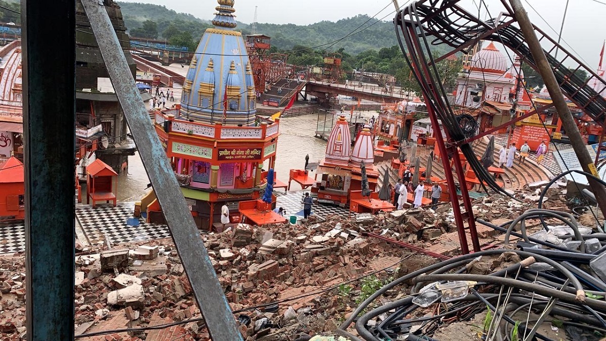 View of damaged wall at Haridwar's Har Ki Pauri after lightning&nbsp;