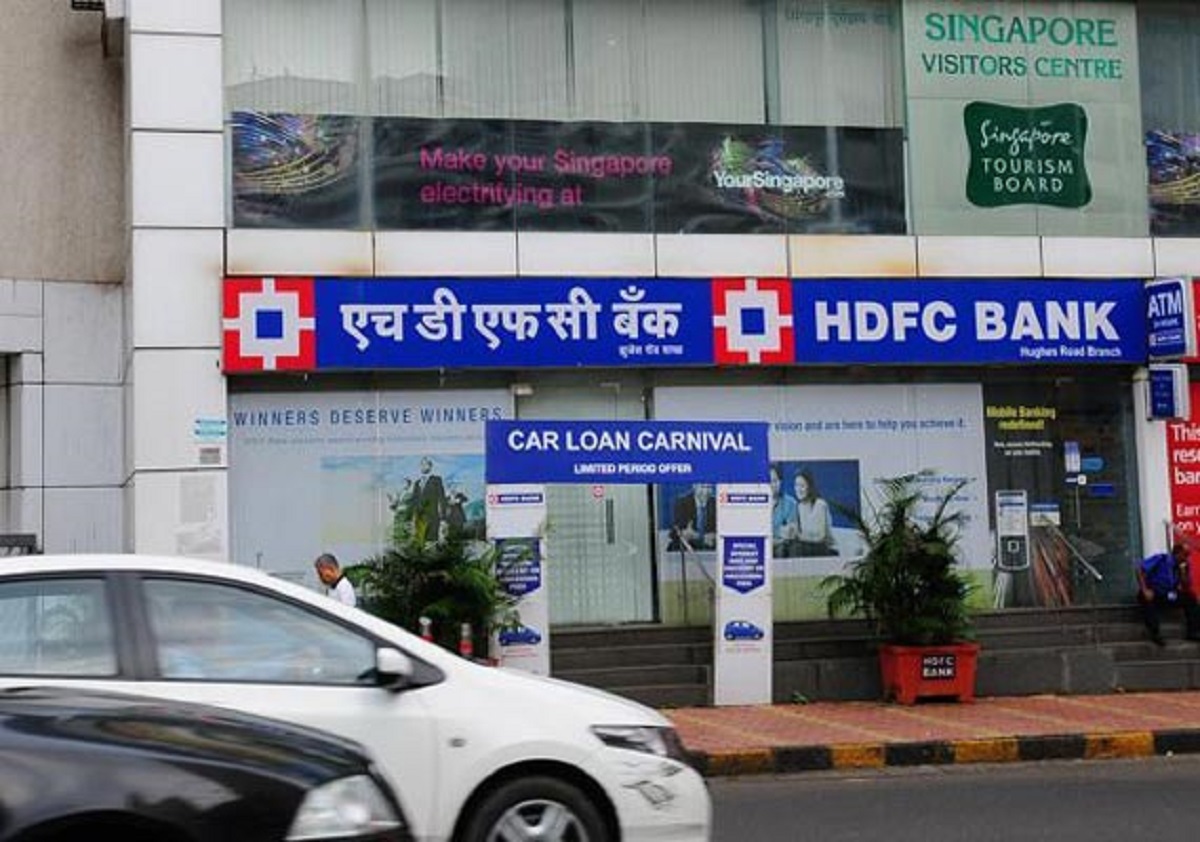 Hdfc Bank Q3 Profit Surges 34 Per Cent To Rs 16373 Crore Npas Decline To 031 Per Cent India Tv 1394