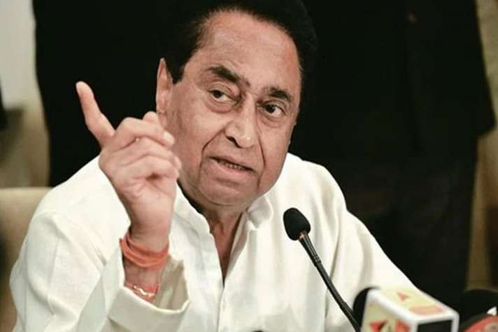 Madhya Pradesh Kamal Nath holds meeting with Congress MLAs