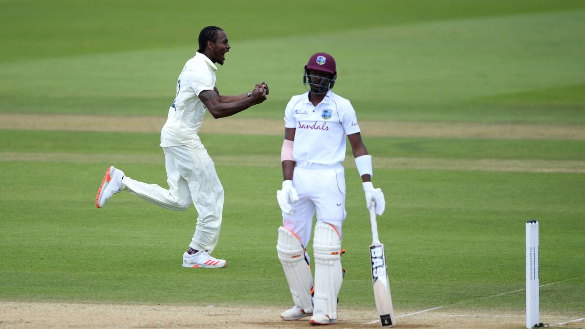 Michael Vaughan defends Jofra Archer, says impossible to crank up pace consistently