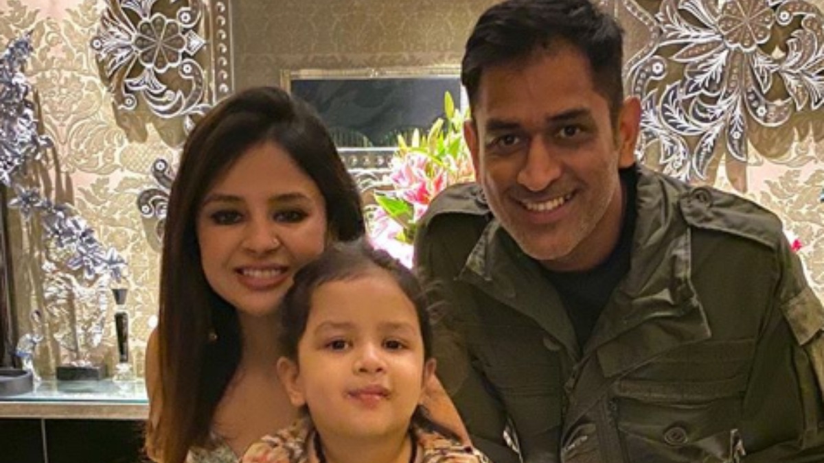 Another Year Older Smarter Sweeter Sakshi Posts Heartwarming Birthday Wish For Husband Ms