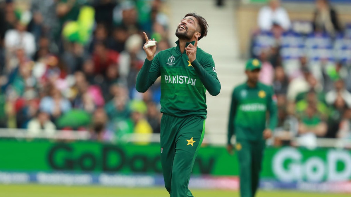 Mohammad Amir clears COVID-19 tests, joins Pakistan squad in England