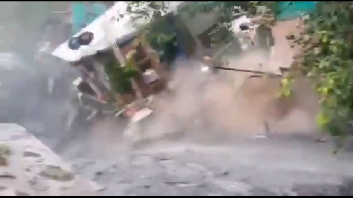 Video: 2-storey house washed away in drain near ITO during Delhi rains