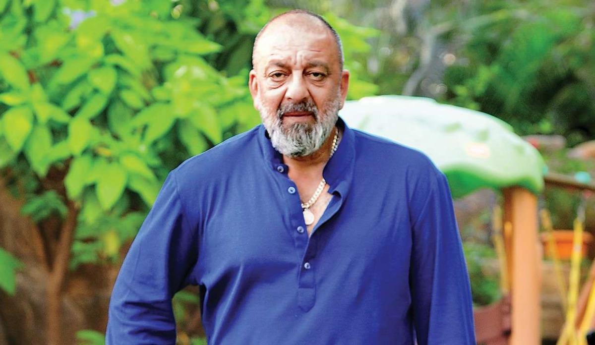Actor Sanjay Dutt admitted to Lilavati Hospital after complaining of breathlessness, under observation