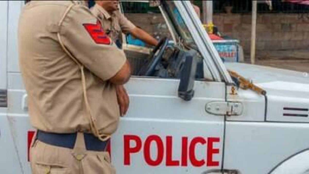 UP: Deoria officer suspended over obscene behaviour before woman ...