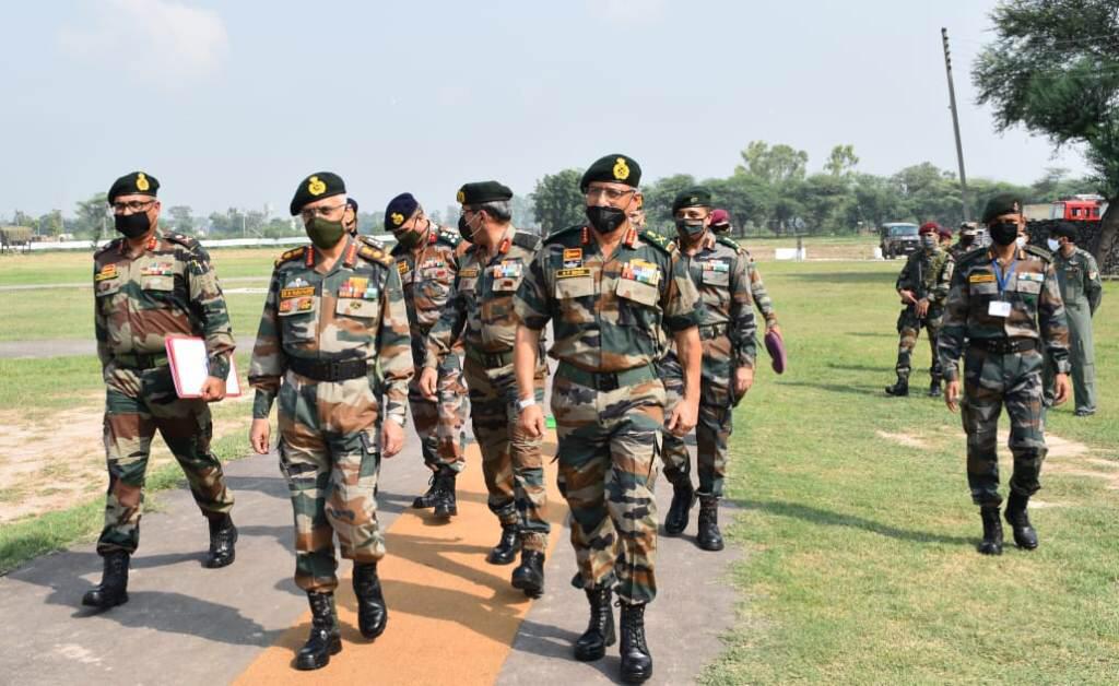 Army chief Naravane reviews operational preparedness along Punjab border