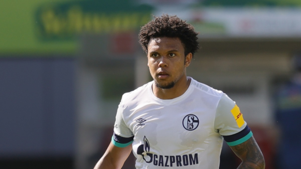 American midfielder McKennie joins Juventus on loan