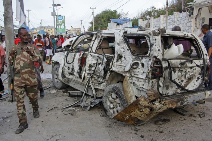 16 killed in Somalia hotel attack