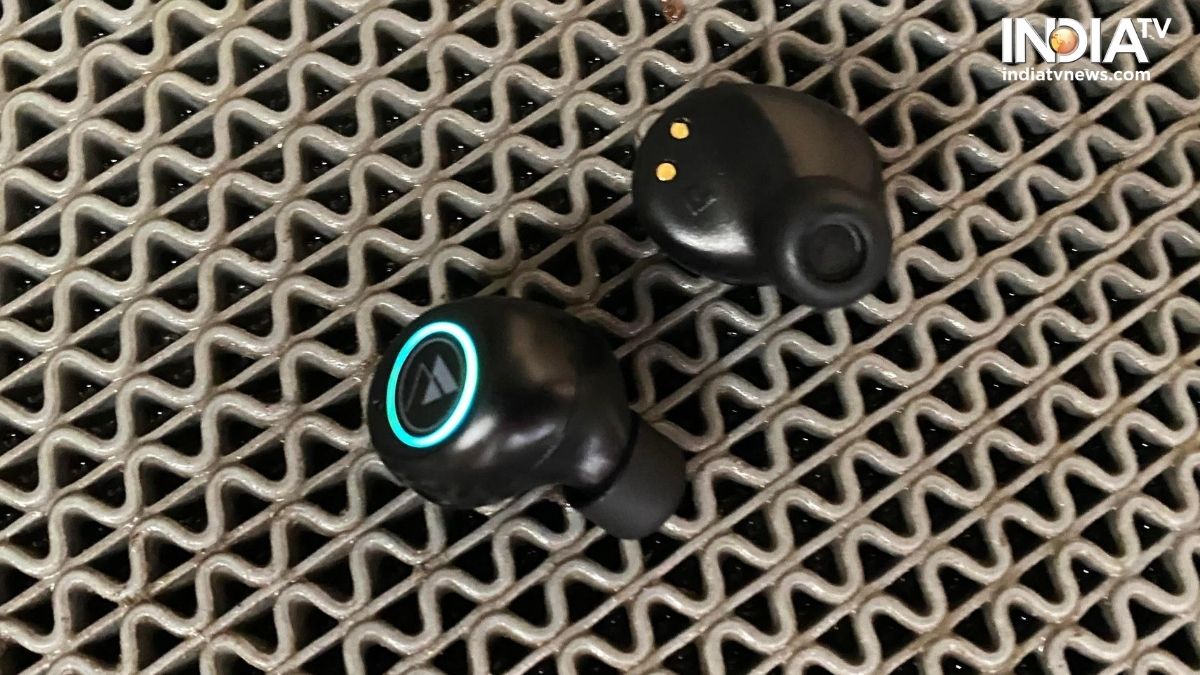 wings powerpods true wireless earbuds