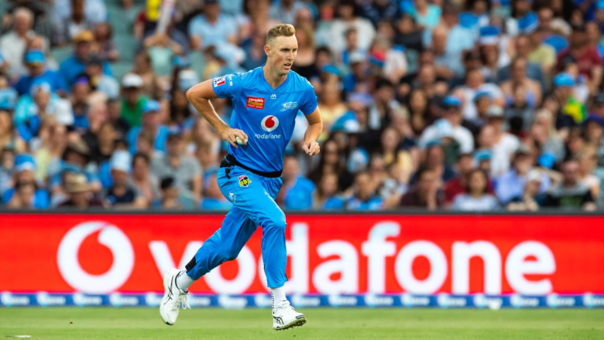 Melbourne Stars sign pacer Billy Stanlake in trade deal with Adelaide Strikers