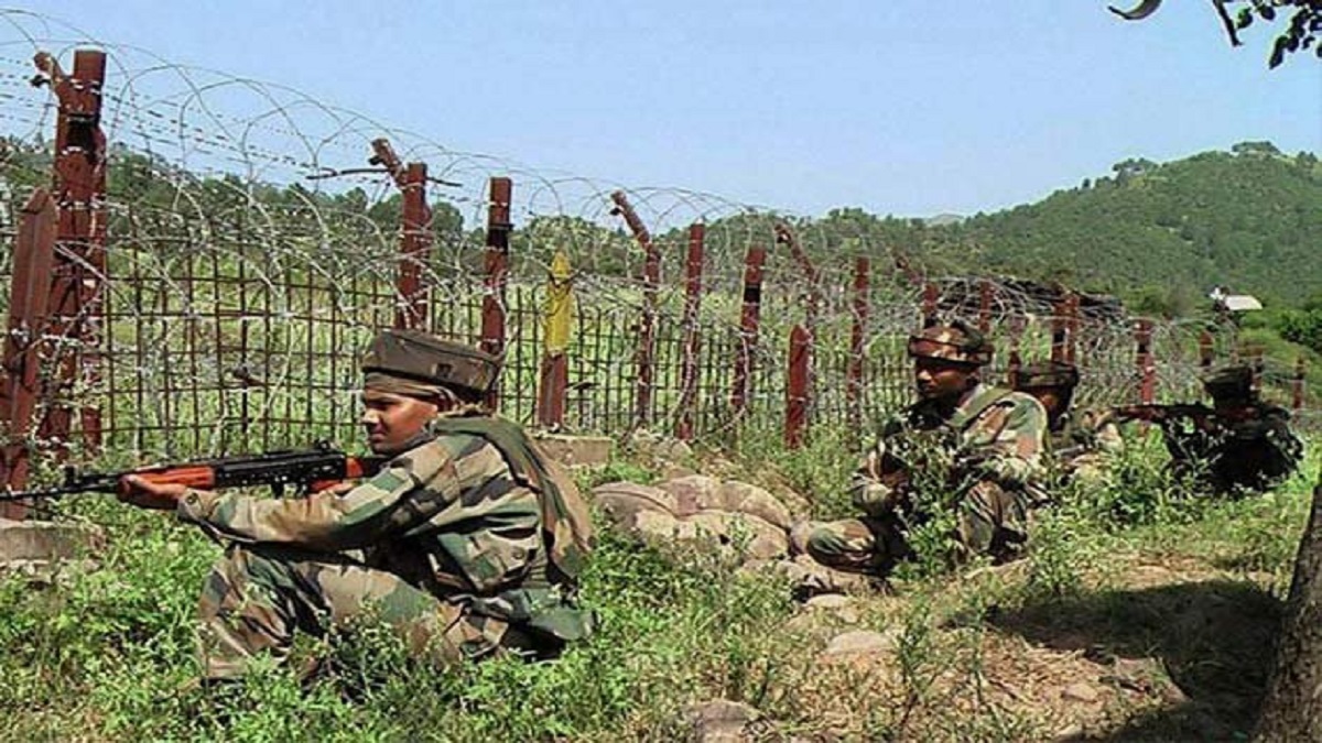 One soldier martyred, 2 injured in ceasefire violation by Pakistan in Nowgam sector