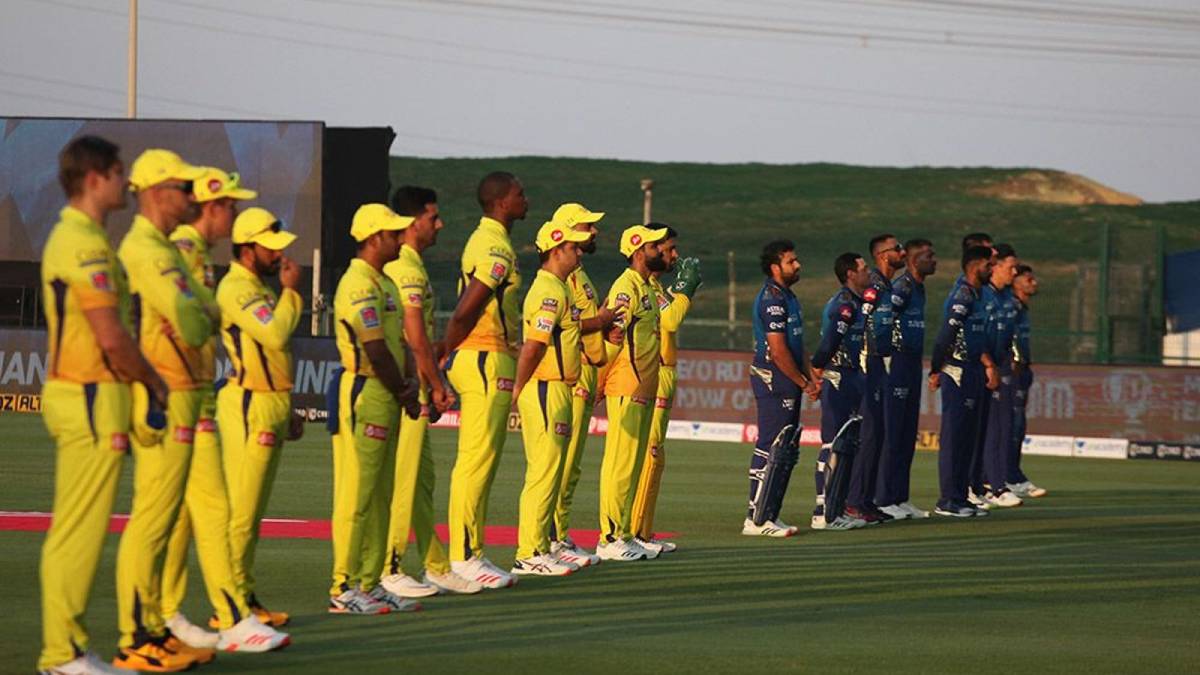 CSK and MI players pay tribute to COVID-19 heroes before IPL 2020 opener