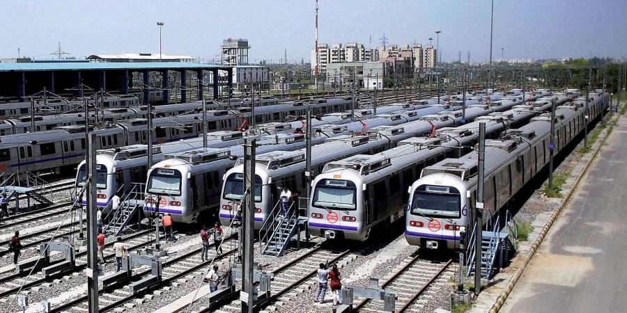 Nearly 2.5 lakh commuters take Delhi Metro till 7.30 pm on Monday