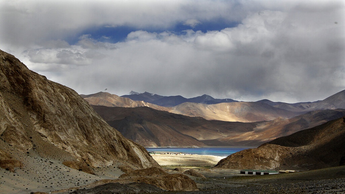 Indian Army occupies heights overlooking Chinese army at Finger 4 along Pangong Tso lake