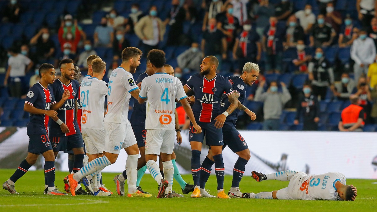 neymar among 5 stoppage time red cards marseille beat psg 1 0 football news india tv