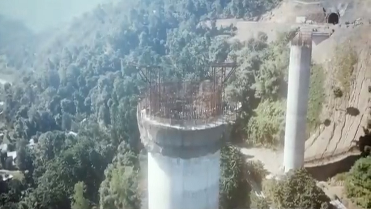 Worlds Tallest Pier Bridge Video Being Constructed By Indian Railways Manipur Ijai River Piyush Goyal India News India Tv