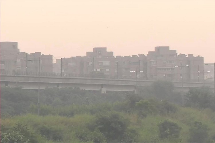 Delhi's air quality in 'severe' category&nbsp;