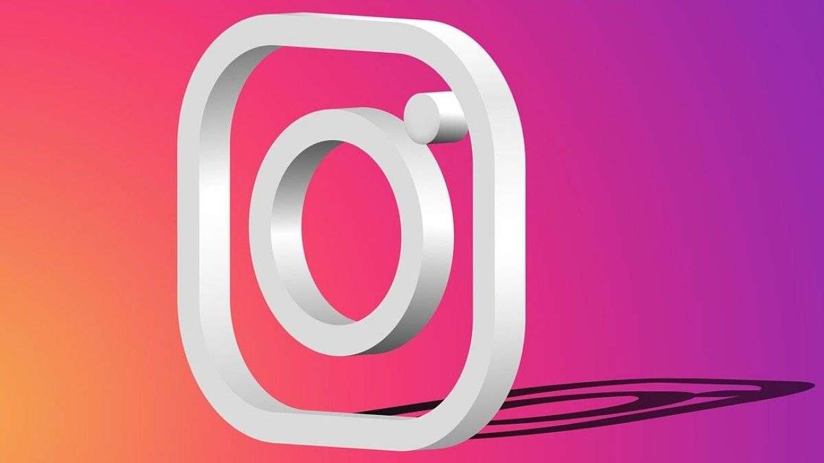 Instagram Logo Social Media 3D Isolated Icon Illustration Editorial Stock  Image - Illustration of abstract, advertising: 265730819