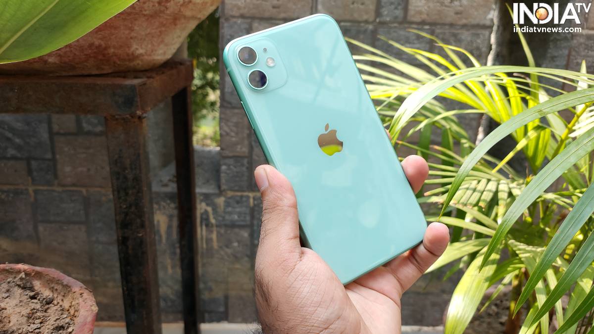 Apple Iphone 11 Series Iphone Xr Iphone Se Deals And Offers On Flipkart Amazon Technology News India Tv