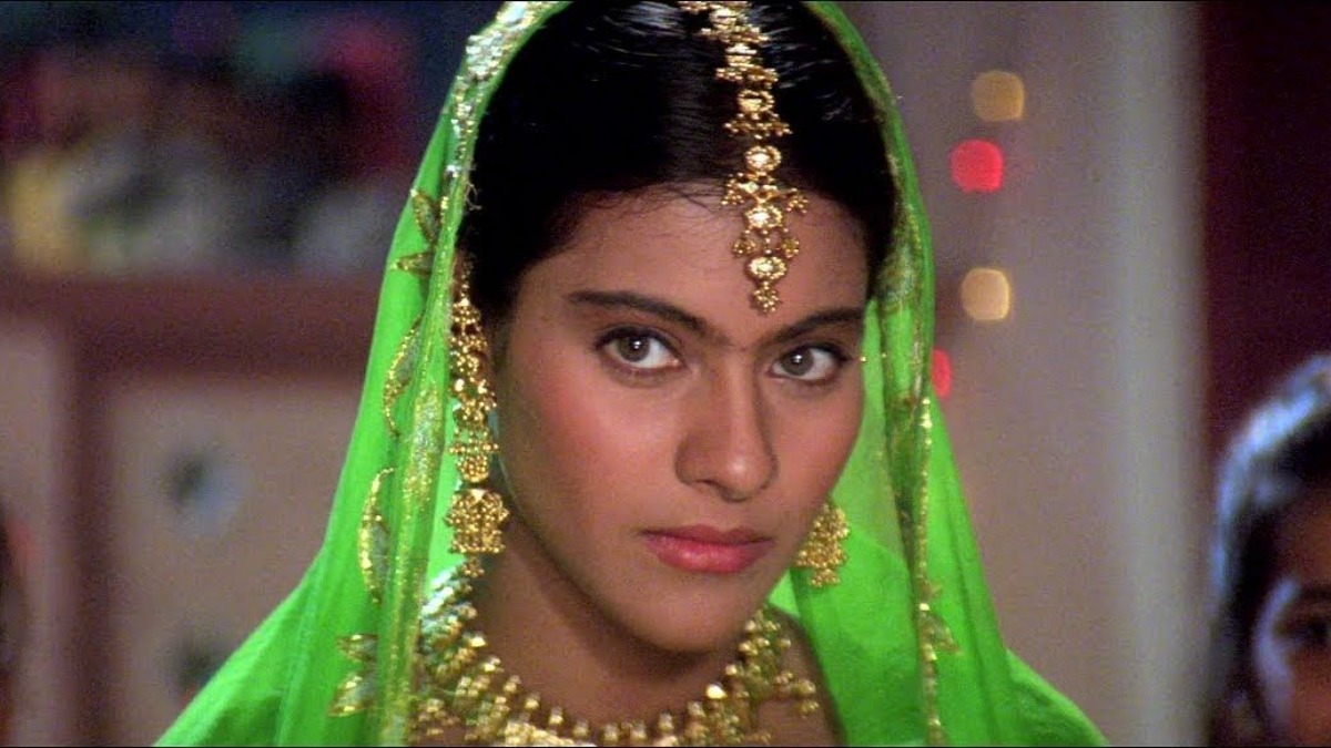 DDLJ turns 25: Manish Malhotra recalls styling Kajol as Simran |  Celebrities News – India TV