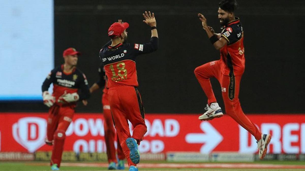 IPL 2020: Mohammed Siraj becomes first bowler to bowl back-to-back maidens in IPL history