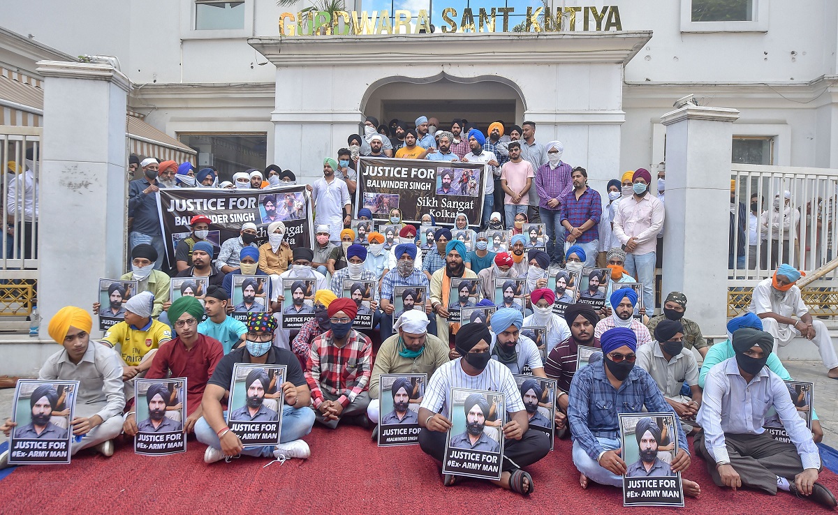 Punjab: Shaurya Chakra awardee's family demands arrest of accused; refuses to perform last rites