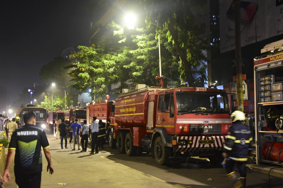 Mumbai mall fire latest updates injured toll firefighting operations ...