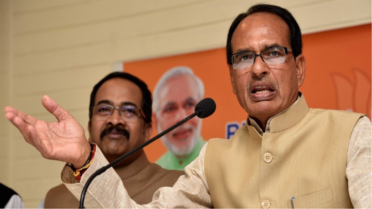 'Who gave you right to play with respect of women?' Shivraj Singh chides Kamal Nath for remark on Imarti Devi