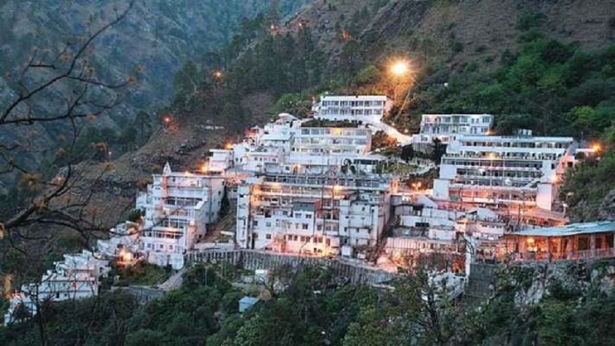 Vaishno Devi yatra in Navratri: 7,000 pilgrims to be allowed per ...