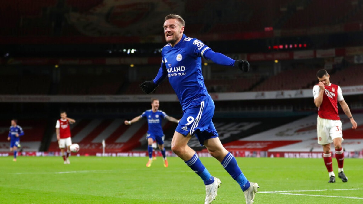 Premier League: Jamie Vardy hurts Arsenal again to seal 1-0 win for Leicester