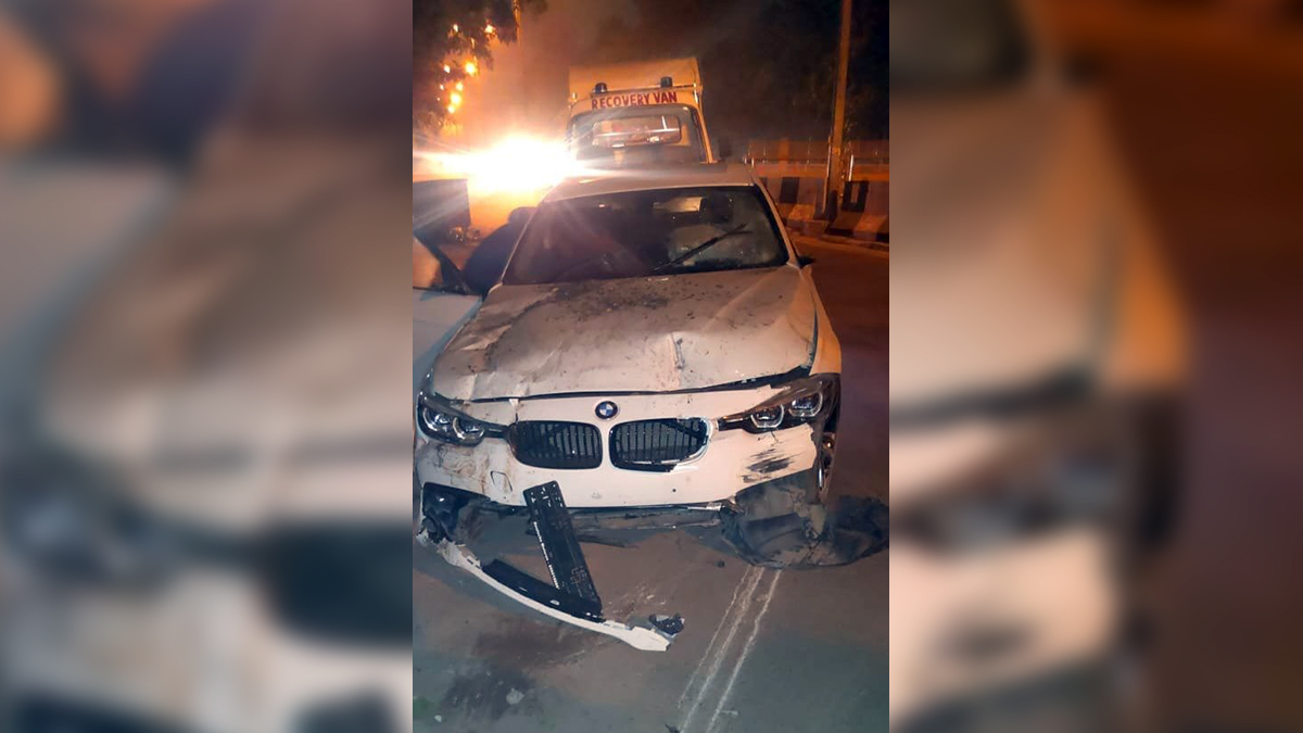 BMW car crushes cop's leg in Delhi's Sarita Vihar, later crashes itself in police chase