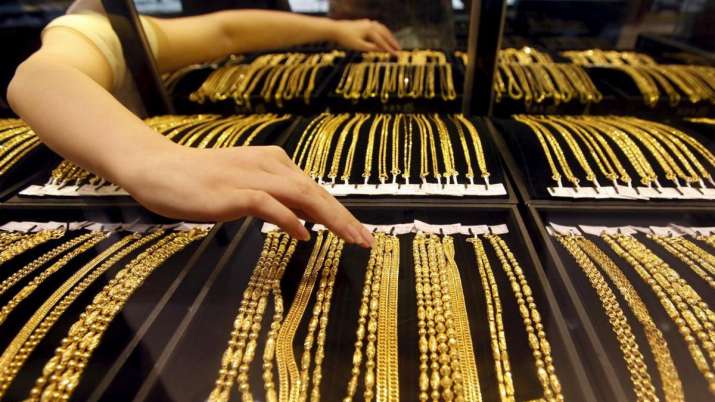 Gold declines Rs 248, silver falls Rs 853