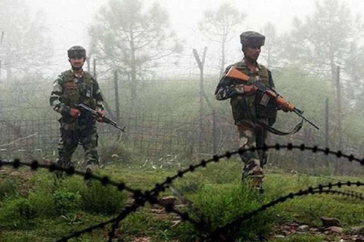 J&K: Pakistan violates ceasefire along LoC, IB in Poonch, Kathua