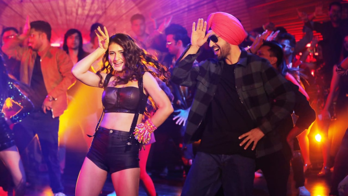 Diljit Dosanjh, Fatima Shaikh groove to the beats of Suraj Pe Mangal Bhari's new song 'Ladki Dramebaaz Hai'