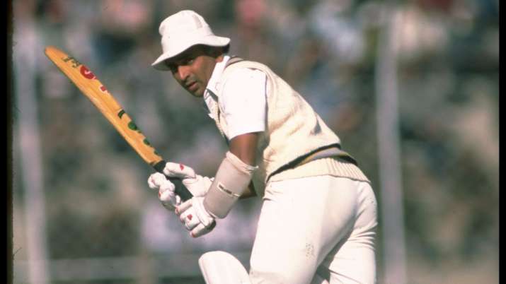 Sunil Gavaskar’s worn cap, Ravi Shastri’s coaching kit to go under hammer in online auction