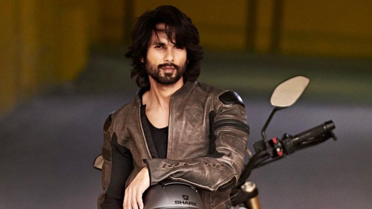Shahid Kapoor indulges in mid-week thoughts, shares 'Balance sheet of life'