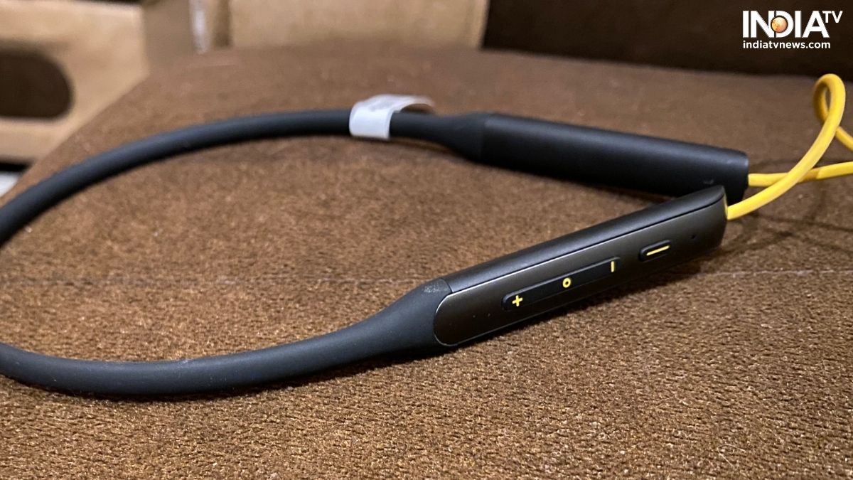 realme anc neckband