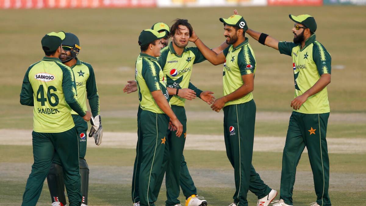 Pakistan Thump Zimbabwe By 8 Wickets, Sweep T20 Series – India TV