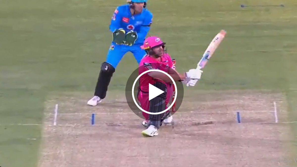 Watch Dan Christian slam a 15-ball fifty in Big Bash