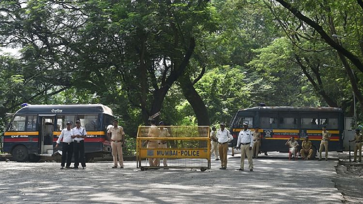 Setback for Maharashtra govt as Bombay High Court stays metro car shed project