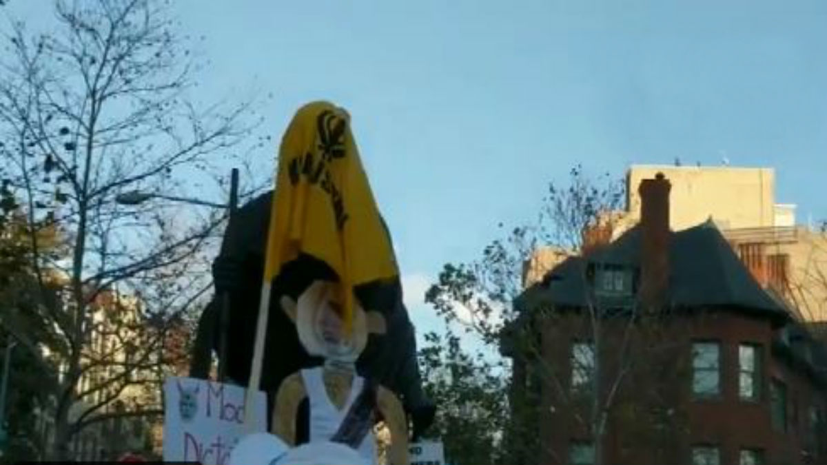 Khalistan supporters desecrate Mahatma Gandhi’s statue in US