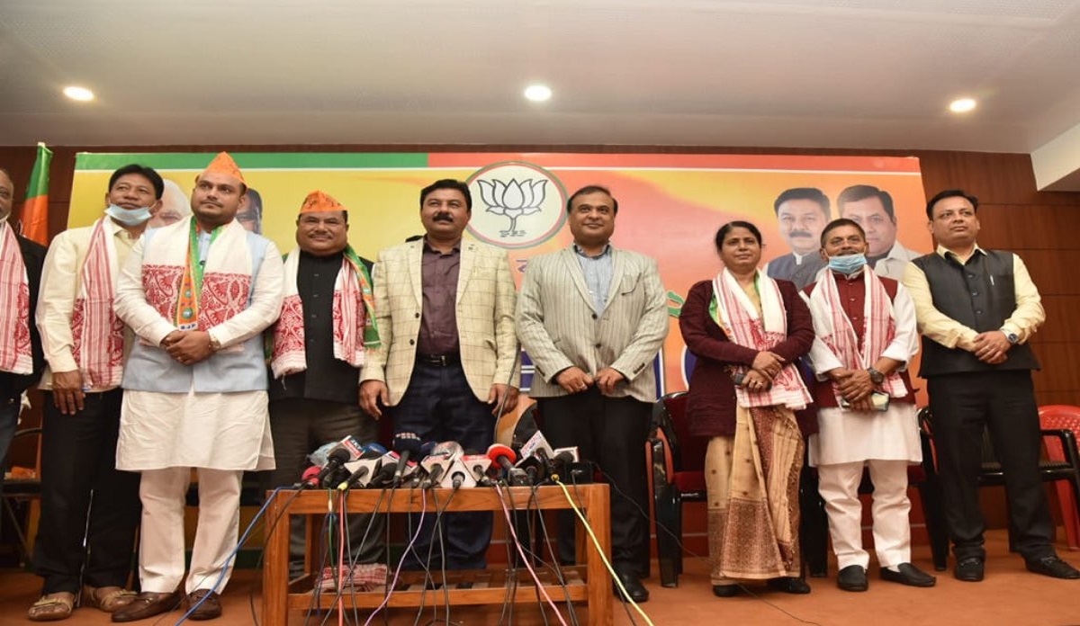 Expelled Congress MLAs Rajdeep Gowala, Ajanta Neog join BJP in Assam