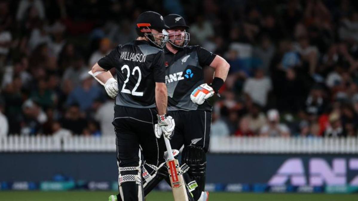 Tim Southee, Tim Seifert star as New Zealand beat Pakistan in 2nd T20I to take unassailable 2-0 lead