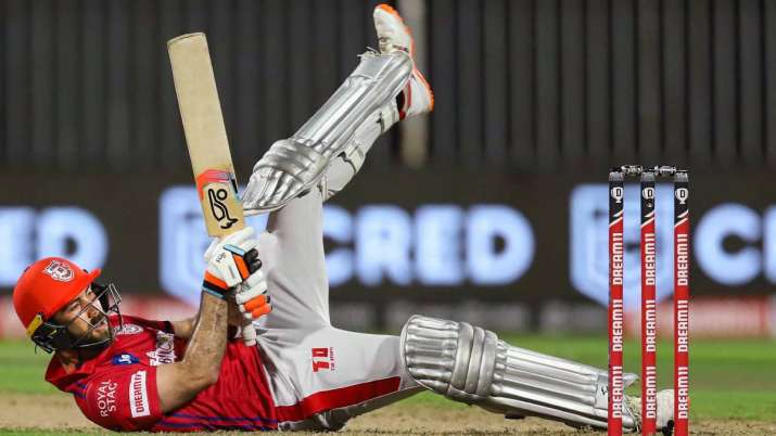 Glenn Maxwell is in IPL only for enjoyment, his attitude changes while playing for Australia: Virender Sehwag