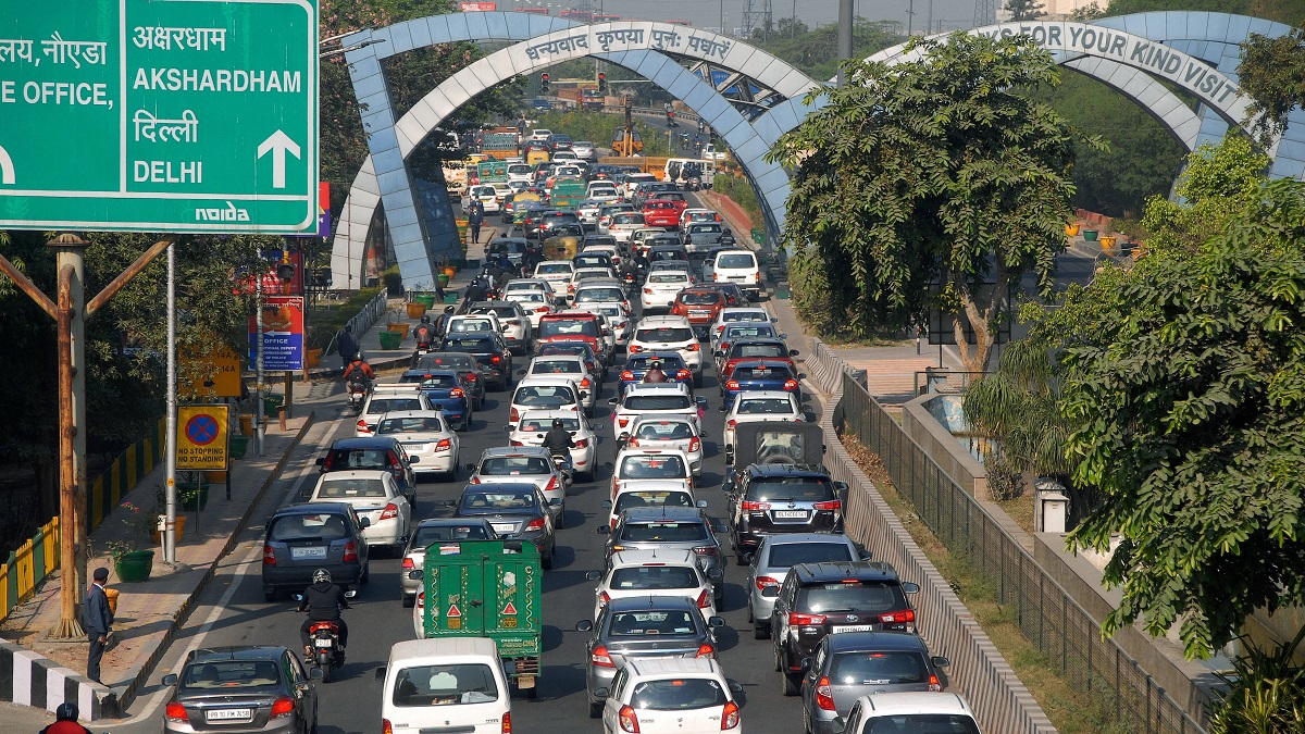 6-km long flyover project in Noida hits roadblock