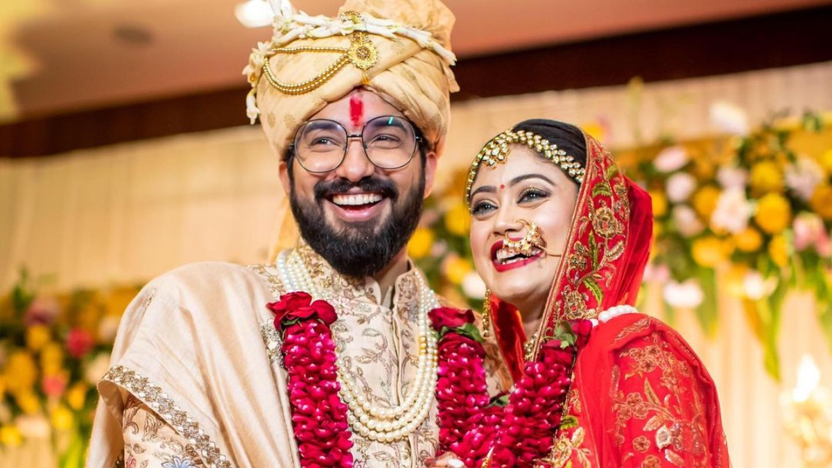 Composer duo Sachet Tandon, Parampara Thakur of 'bekhayali' fame tie