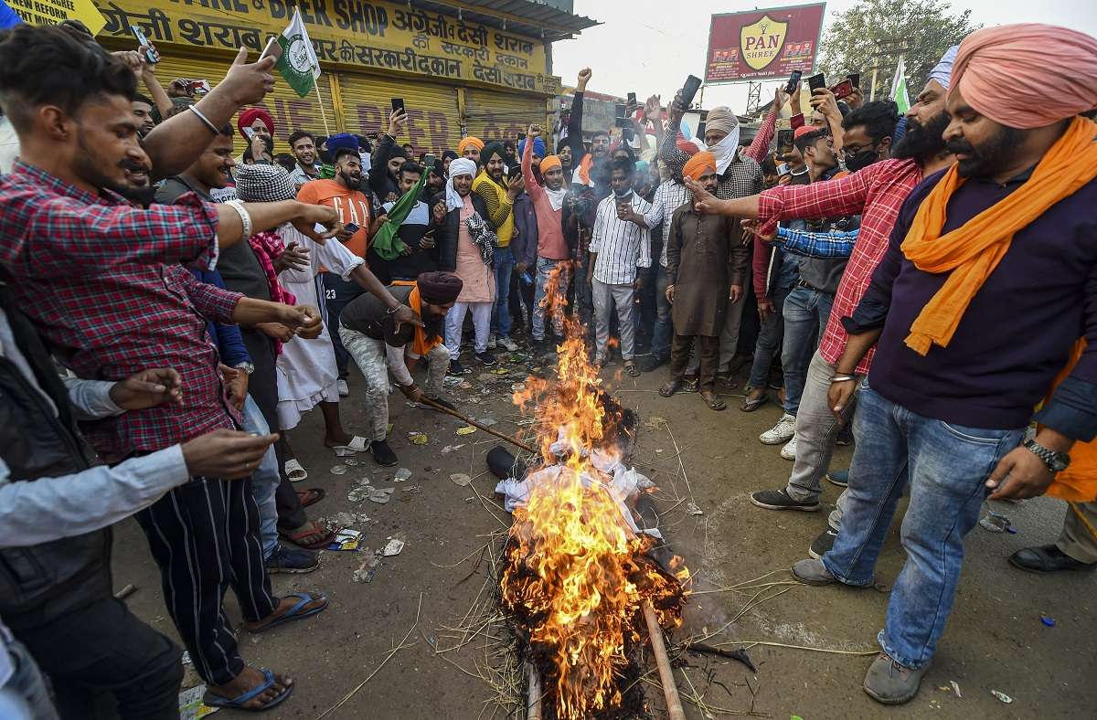 Major farmer union decides to stay away from Bharat Bandh, says foreign powers trying to sabotage agitation