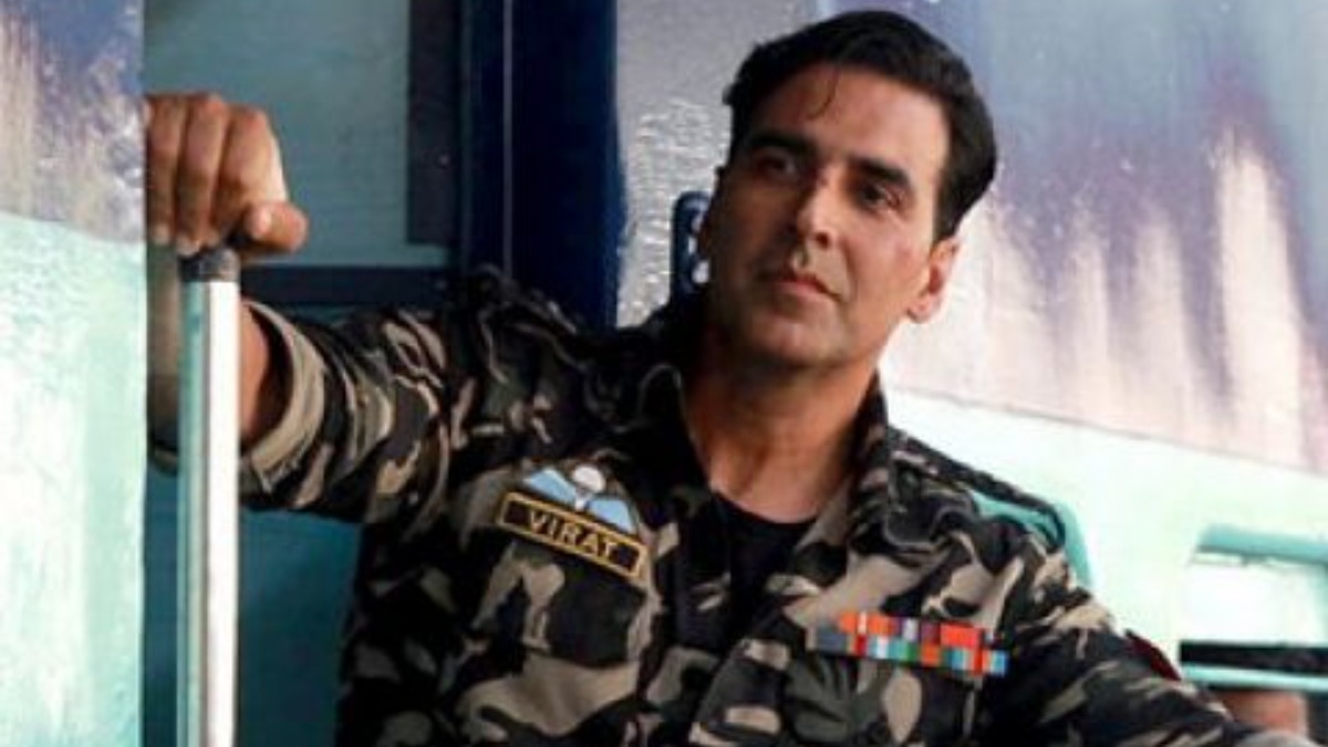 Akshay Kumar enjoys game of volleyball with 'bravehearts' on Army Day | VIDEO